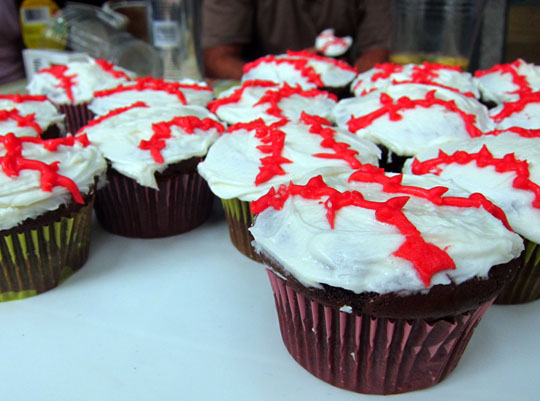 Baseball Cupcakes