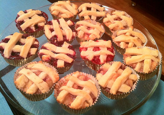 fruit piecakes