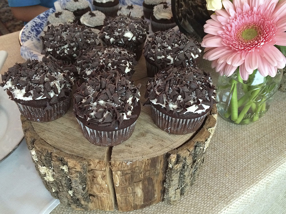Rustic Chocolate Cupcakes with Chocolate Shavings