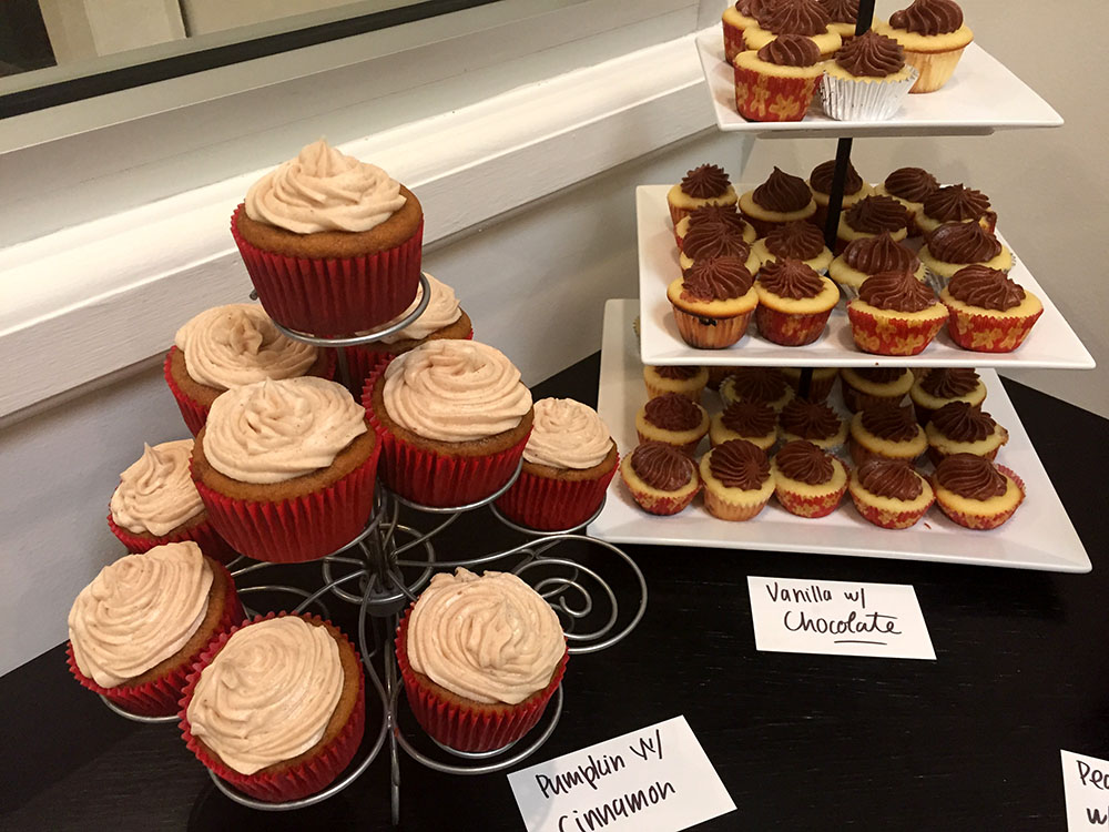 pumpkin & vanilla cupcakes