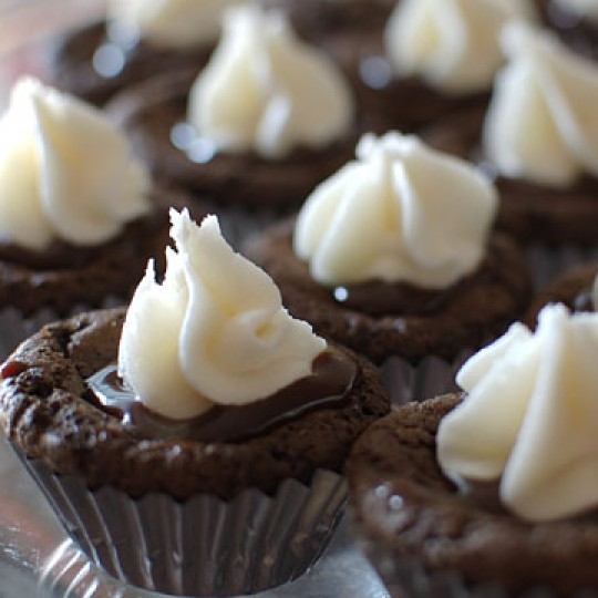 Caramel Chocolate Cupcakes