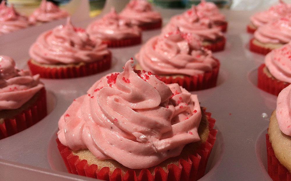 fresh strawberry cupcakes