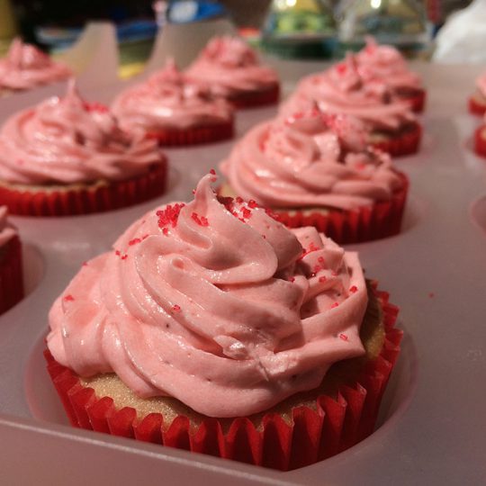 fresh strawberry cupcakes