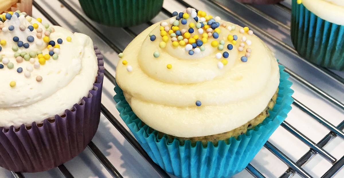 Lemon Poppy Seed Cupcakes