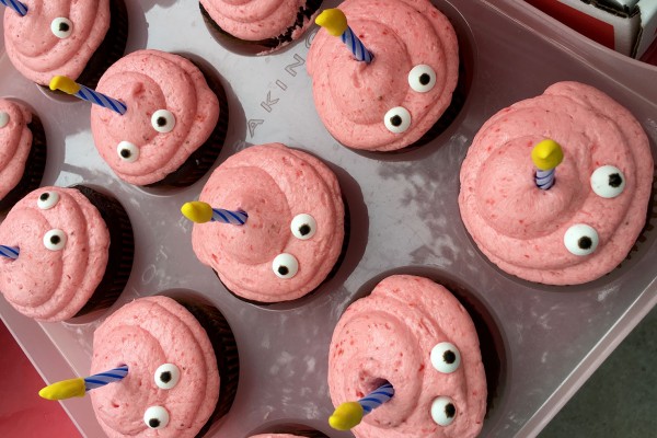 Five Nights at Freddy's Cupcakes - Chica's Cupcake